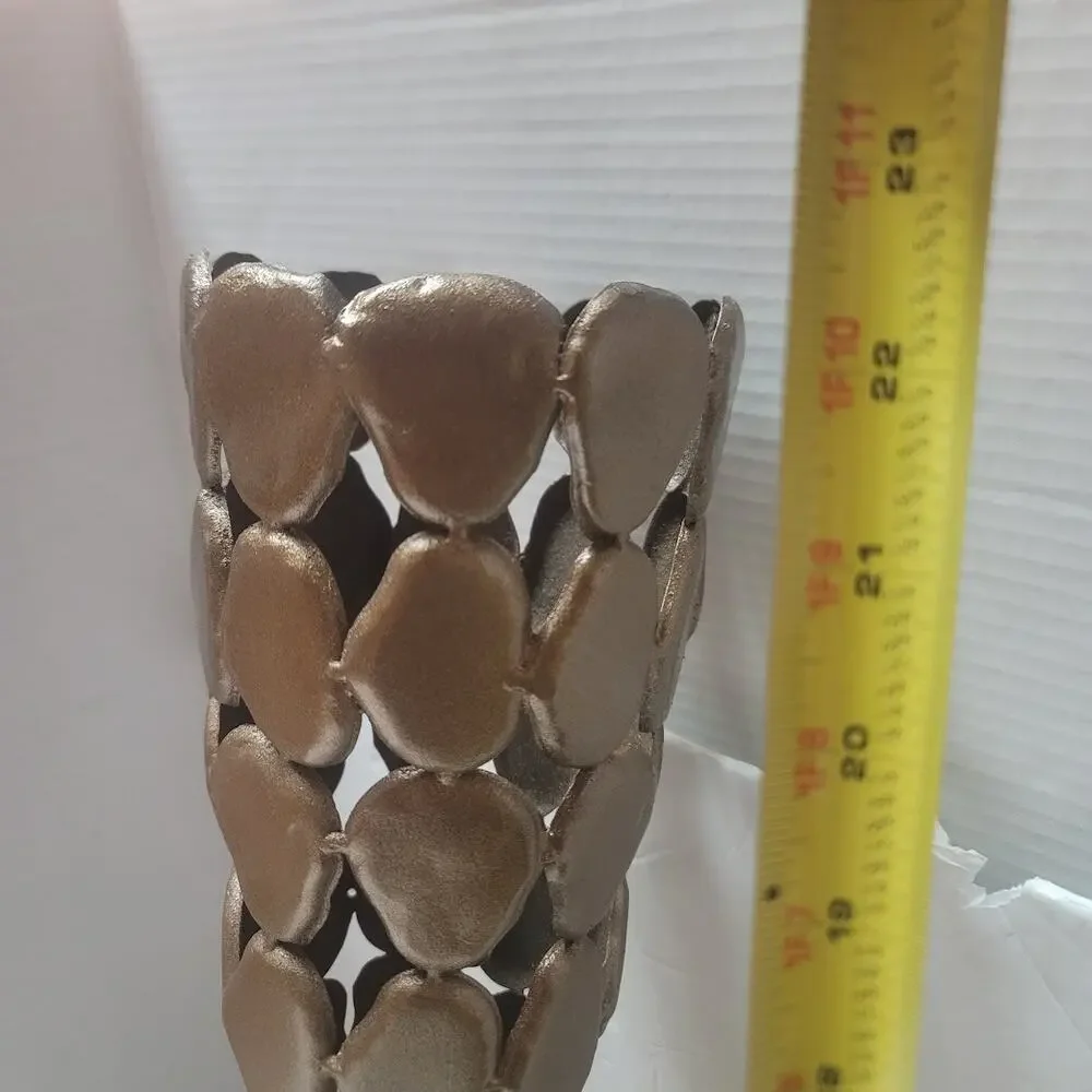 1970s Brutalist Contemporary Modern Large Scale Metal Sculptural Vase - Picture 5 of 7